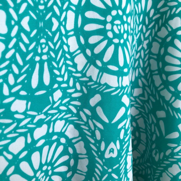 Ruffled Tank Top - Picture 2 of 5